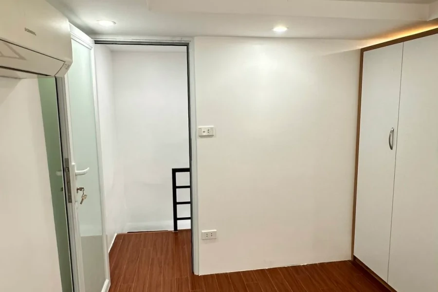 BÁN NHÀ TẬP THỂ ĐẸP, GIÁ KHOẢNG 1 TỶ - 33M2 X 2 TẦNG